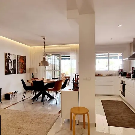 Fantastic 2 Bed In Locrimar V With Great Terrace Rdr288 Marbella
