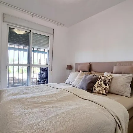 Fantastic 2 Bed In Locrimar V With Great Terrace Rdr288 Apartment *